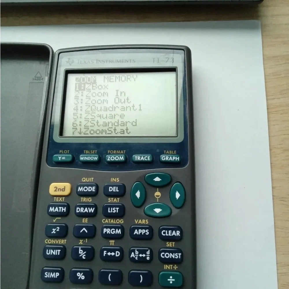 Texas Instruments TI 73 Graphing Calculator with Cover Tested Calculus - Picture 5 of 11